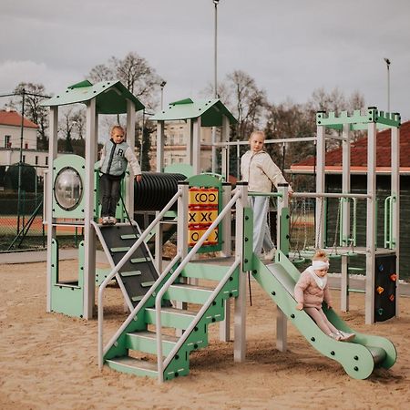 Hotel Toscania Włoszakowice エクステリア 写真