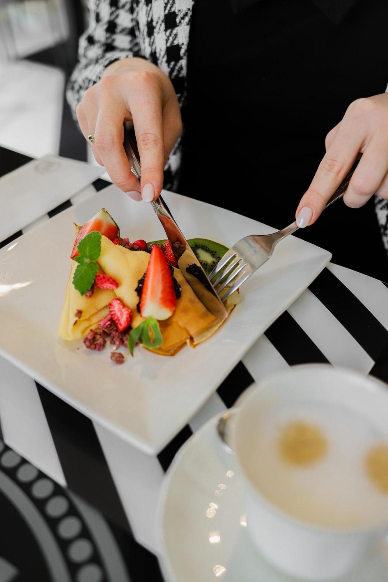 Hotel Toscania Włoszakowice エクステリア 写真